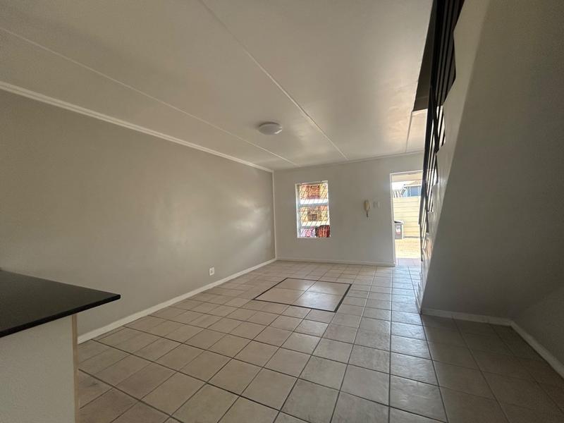 To Let 2 Bedroom Property for Rent in Kensington Western Cape